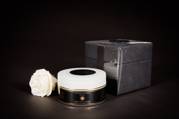 Monoi de Tahiti - Luxury Spa Body Scrub                     200ml - Christopher Courtney