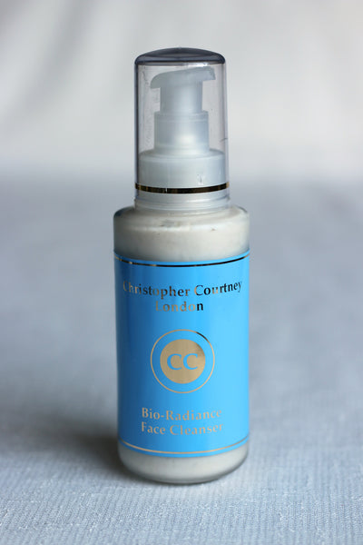 BioRadiance Face Cleanser               with a free face cloth                125ml - Christopher Courtney 